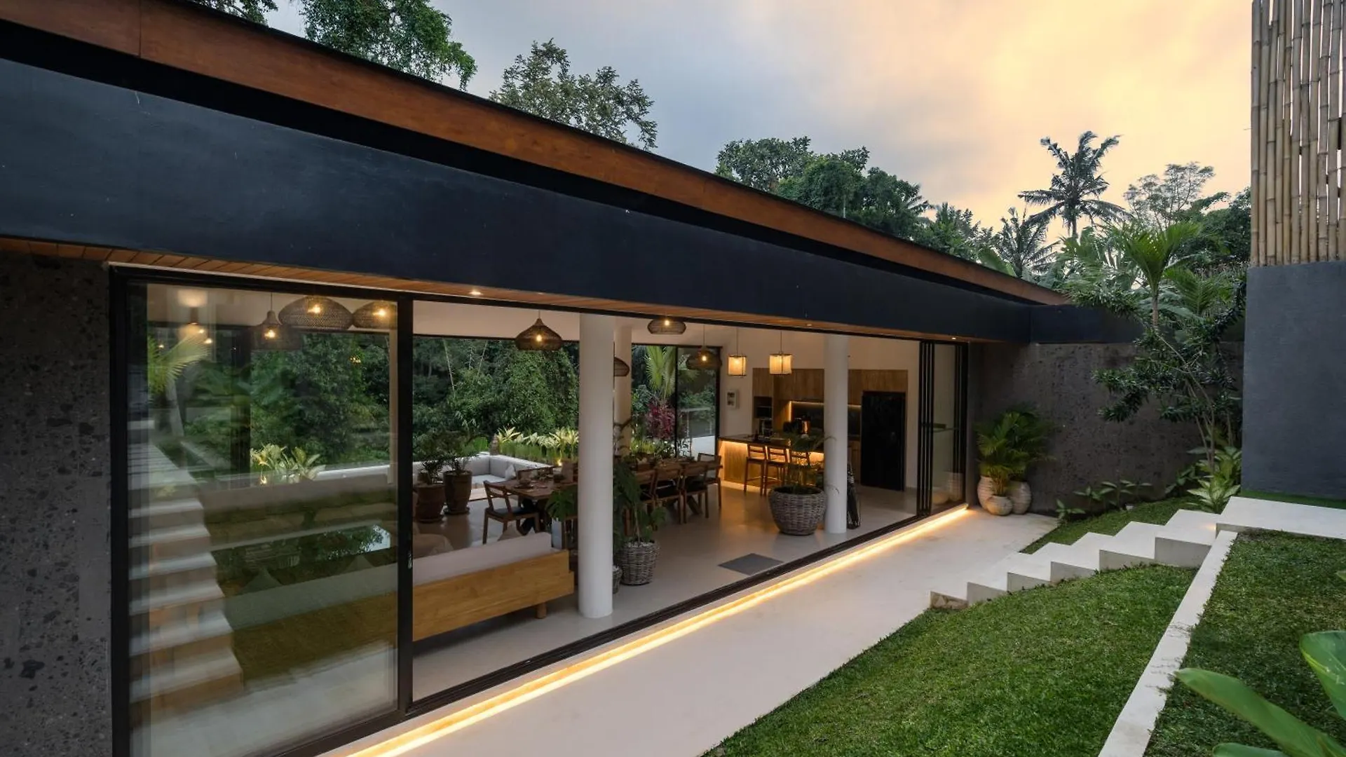 Villa Red Wine By Balisuperhost Ubud